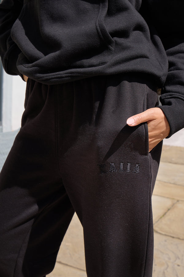 Kaiia Logo Cuffed Joggers Black On Black