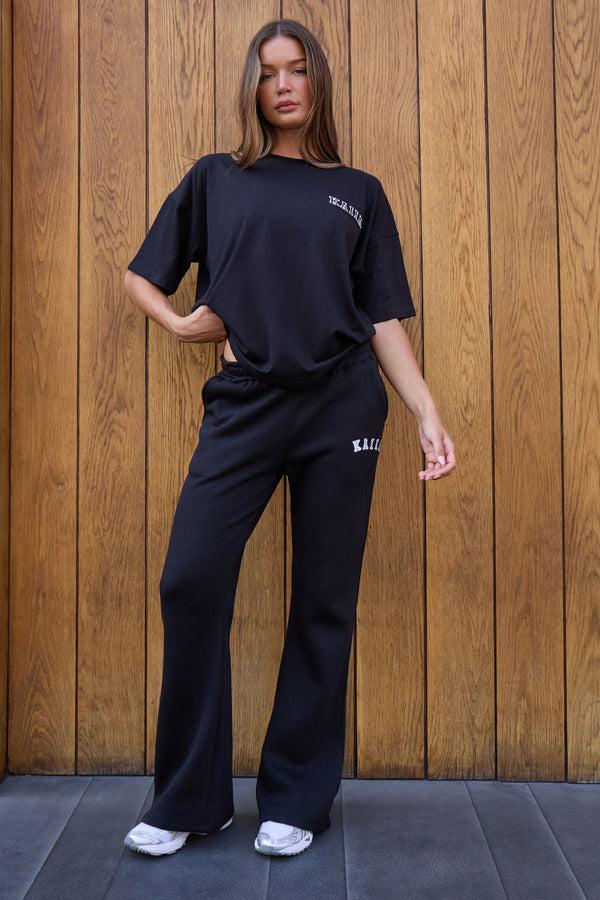Kaiia Logo Oversized T-shirt In Black