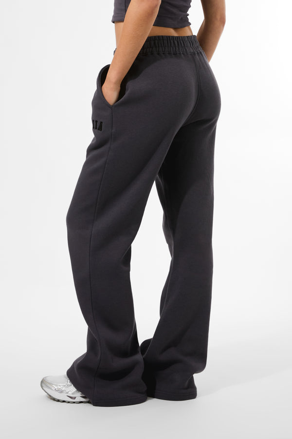 Kaiia Logo Wide Leg Sweat Pants In Dark Grey