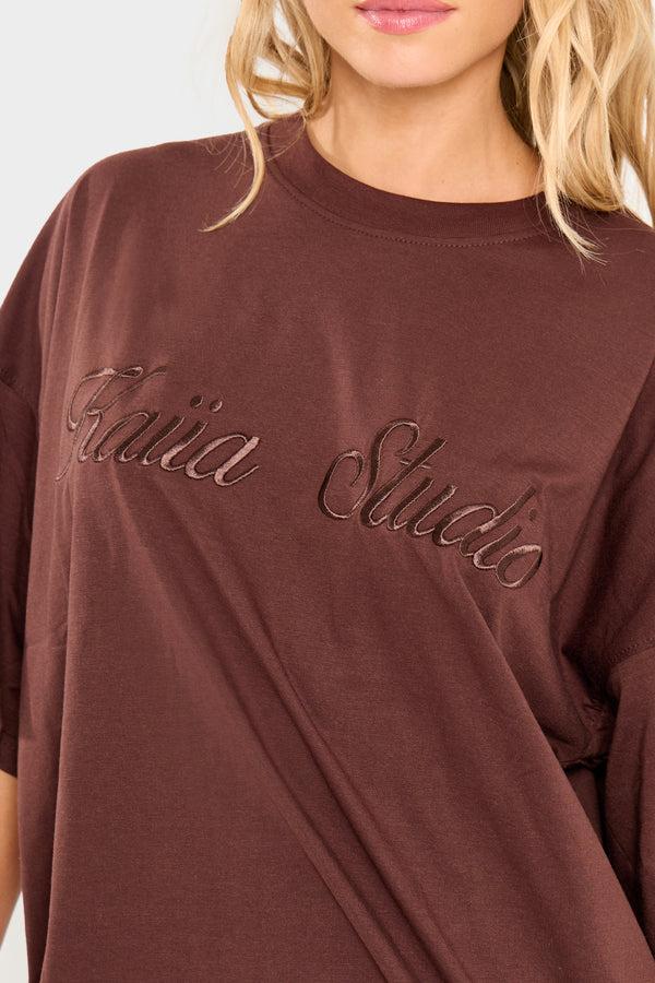 Kaiia Script Logo Oversized T-Shirt Mocha