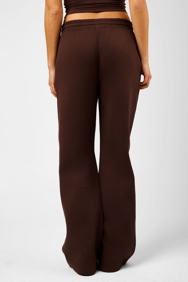 Kaiia Script Wide Leg Joggers Peppercorn