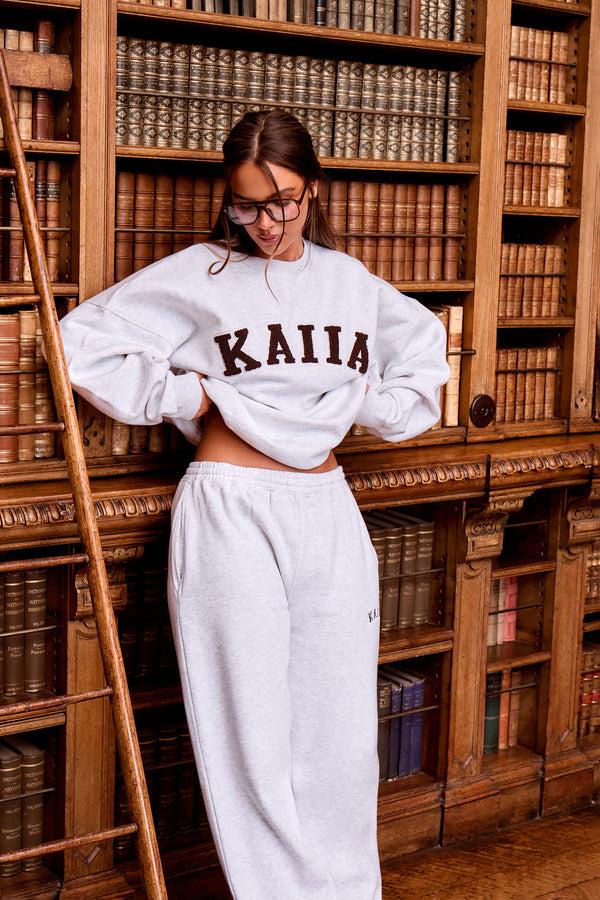 Kaiia Slogan Oversized Sweatshirt Light Grey Marl & Brown