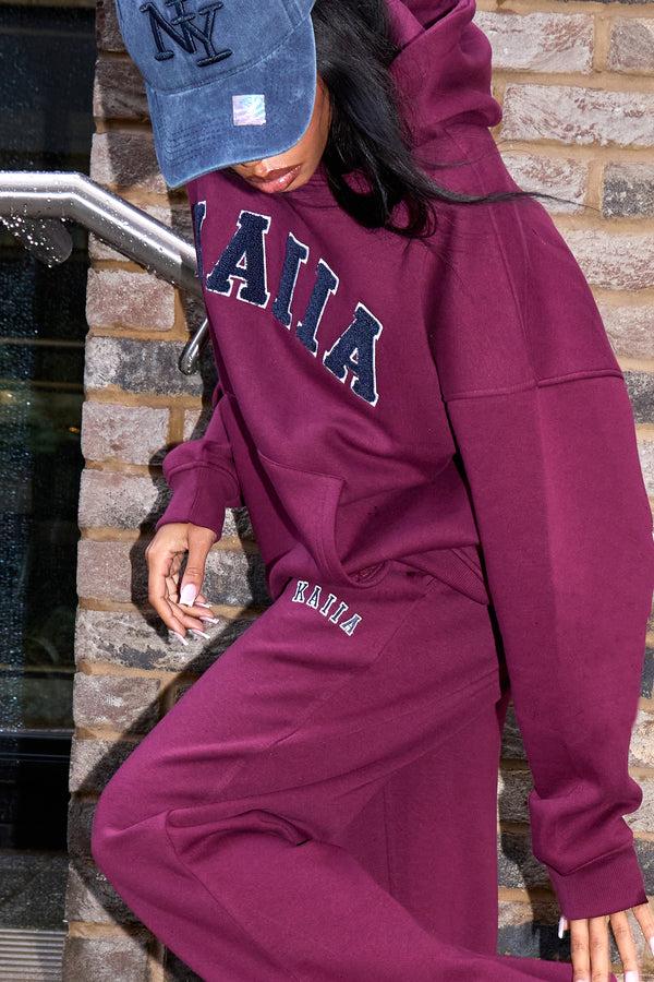 Kaiia Slogan Wide Leg Joggers Burgundy & Navy