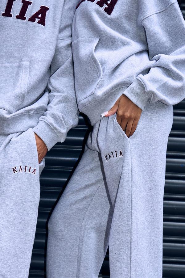 Kaiia Slogan Wide Leg Joggers Mid Grey & Burgundy