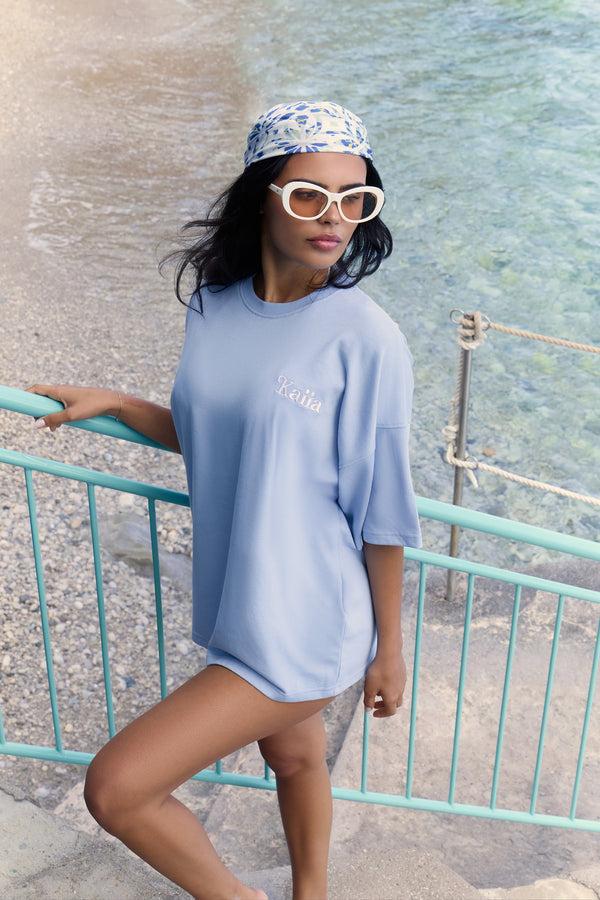 Kaiia Sur La Vacances Back Graphic Oversized T-Shirt Baby Blue
