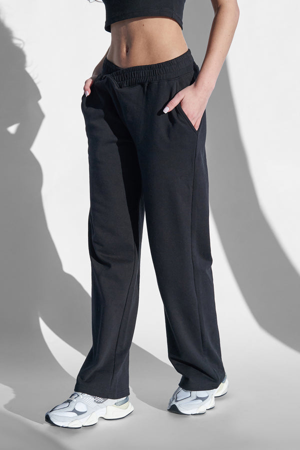 Kaiia V Waistband Wide Leg Jogger Black