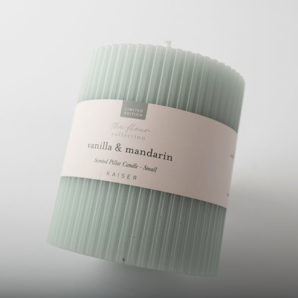 Kaisercraft Fleur Pillar Candle Small - VANILLA & MANDERIN