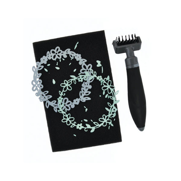 kaisercraft DIYcuts Die Brush and Foam Pad