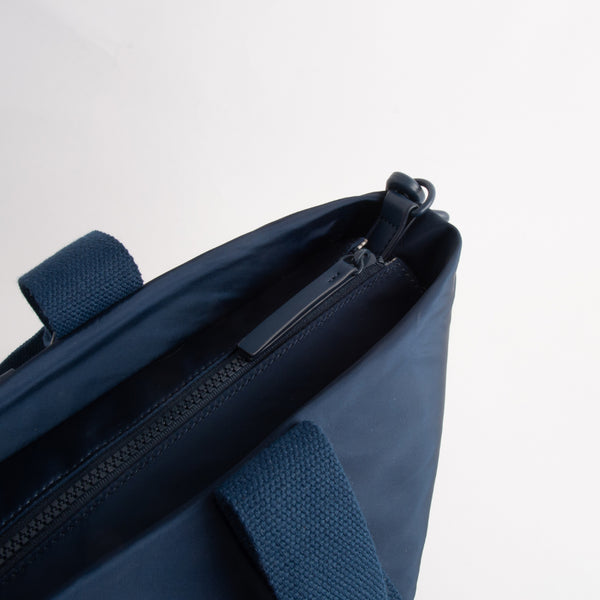 Kaisercraft Kaiser Nylon Overnight Bag - NAVY