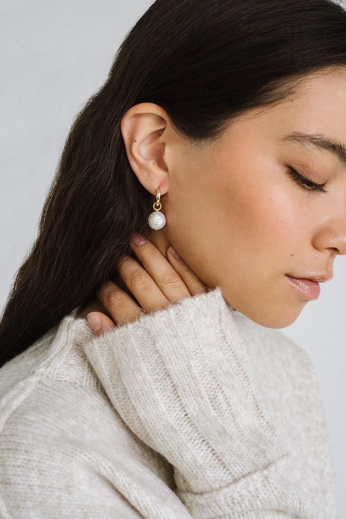 Kara Yoo Jewelry Anna Hoops + Wrinkle Pearl Charms