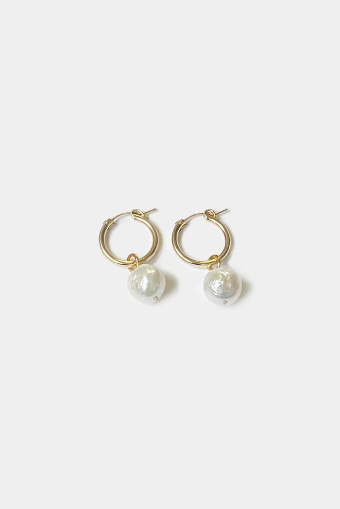 Kara Yoo Jewelry Anna Hoops + Wrinkle Pearl Charms