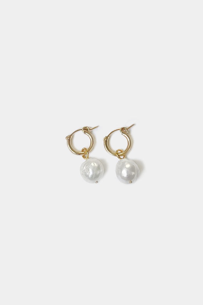 kara yoo jewelry Anna Hoops + Wrinkle Pearl Charms