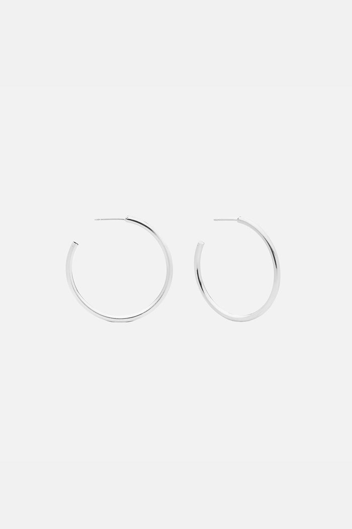 Kara Yoo Jewelry Arlo Large Hoops