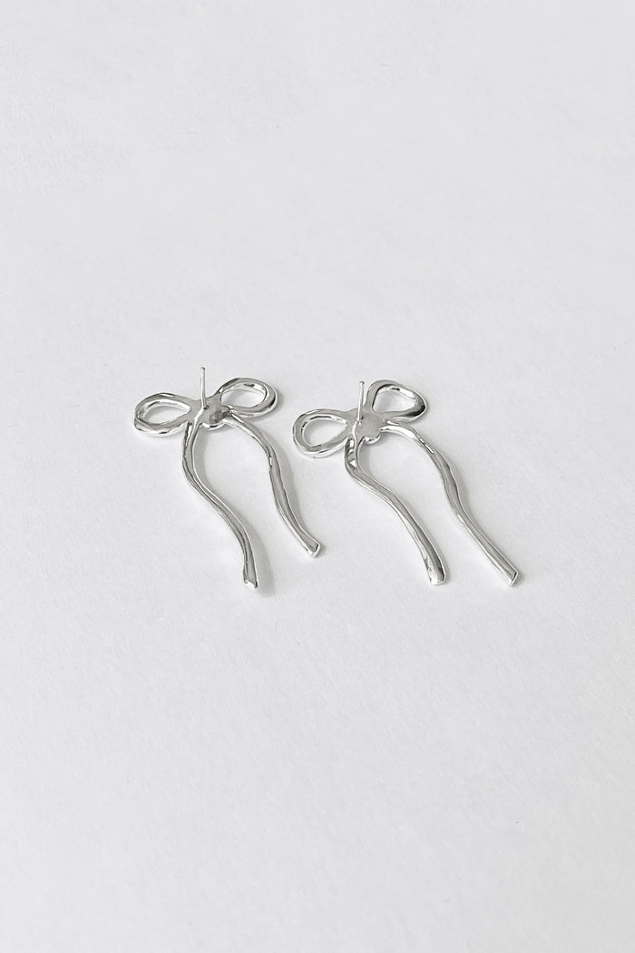 Kara Yoo Jewelry Dorothy Earrings