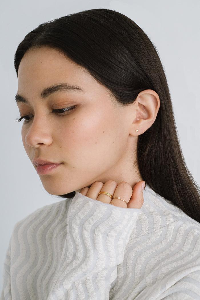 kara yoo jewelry Edna Studs Solid 14K Gold