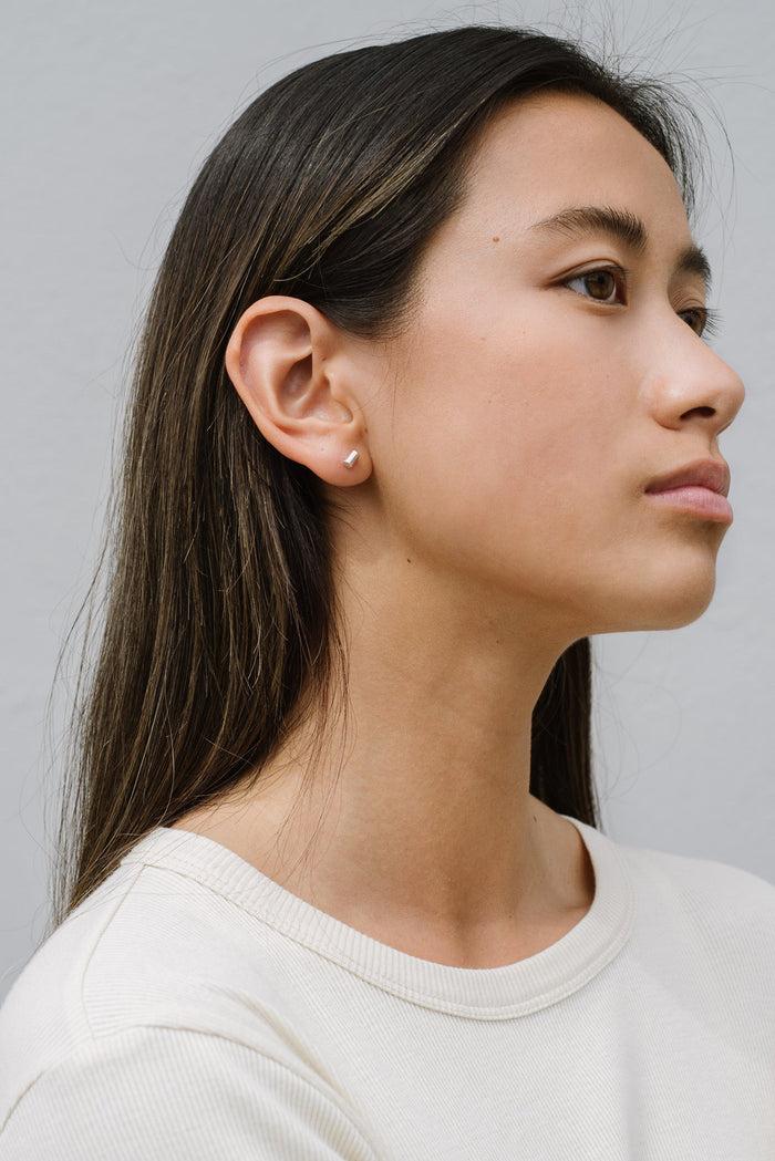 Kara Yoo Jewelry Embrace Bar Studs