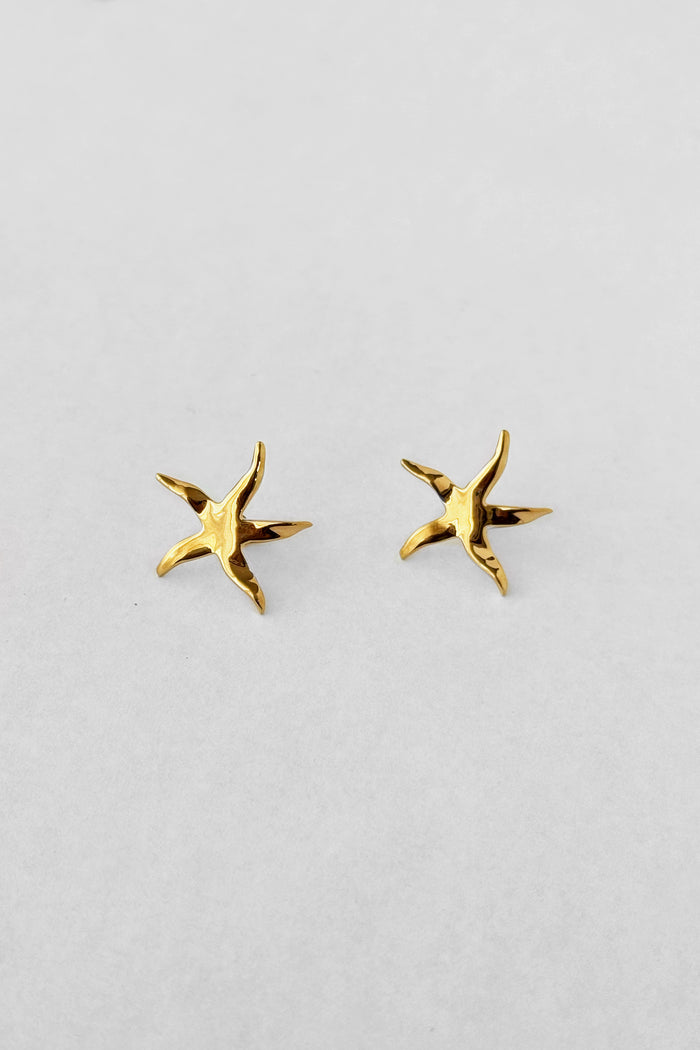 Kara Yoo Jewelry Estelle Studs Medium