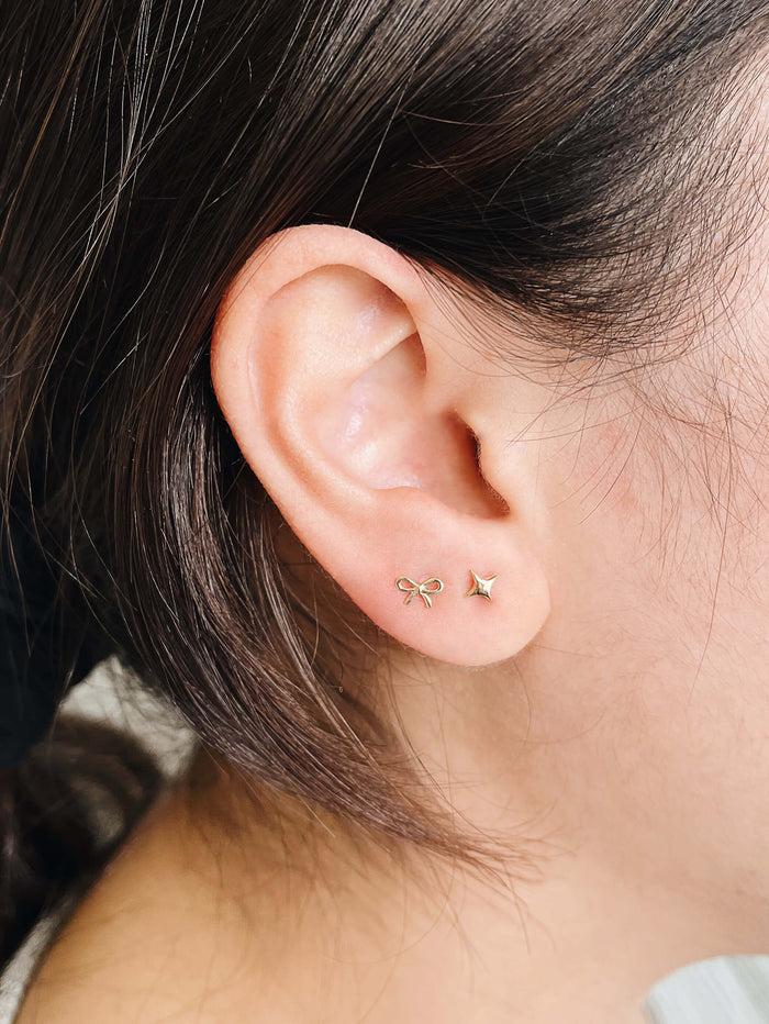 Kara Yoo Jewelry Harper Studs Solid 14K Gold