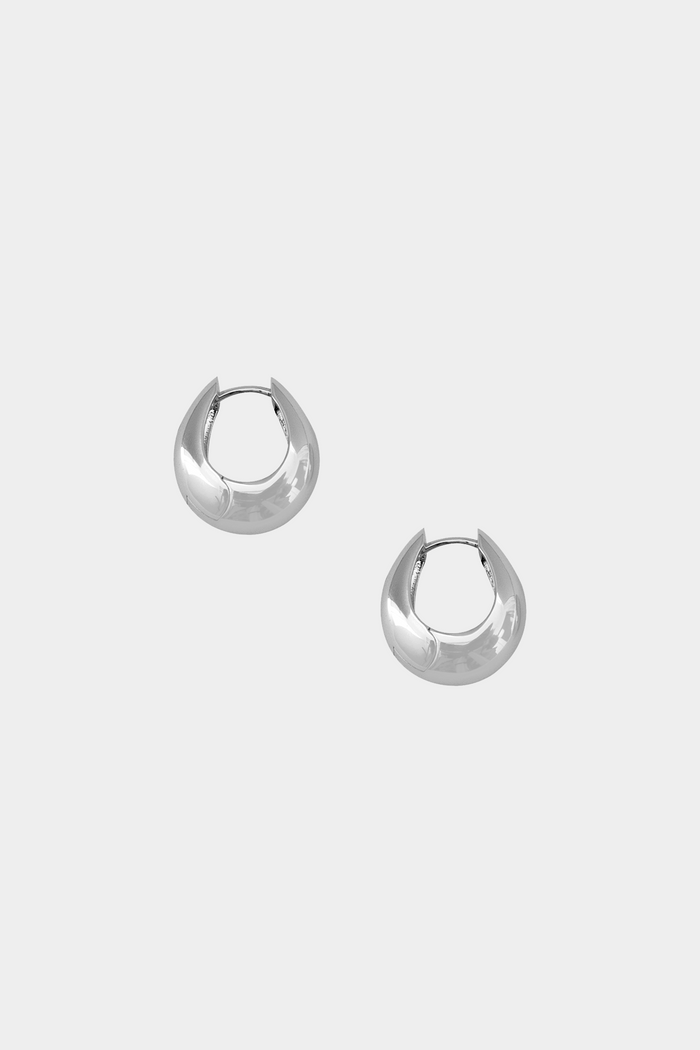 Kara Yoo Jewelry Hazel Hoops