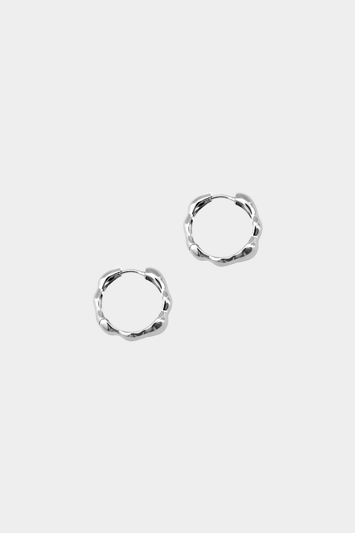 Kara Yoo Jewelry Lara Hoops Medium