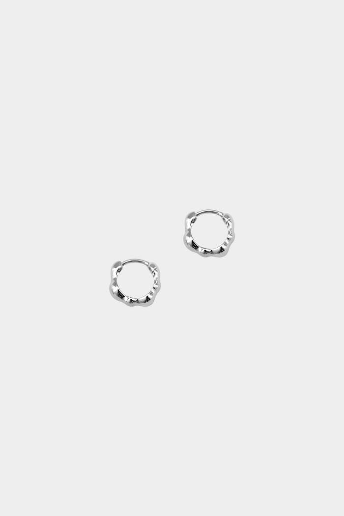 Kara Yoo Jewelry Lara Hoops Small