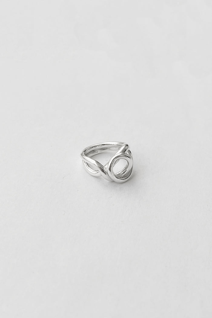 kara yoo jewelry Loop II Ring
