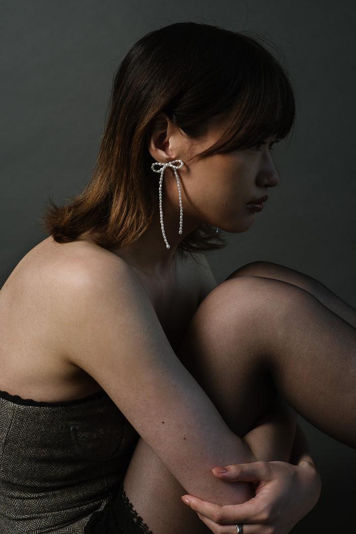 kara yoo jewelry Margot Earrings White Rice Pearl