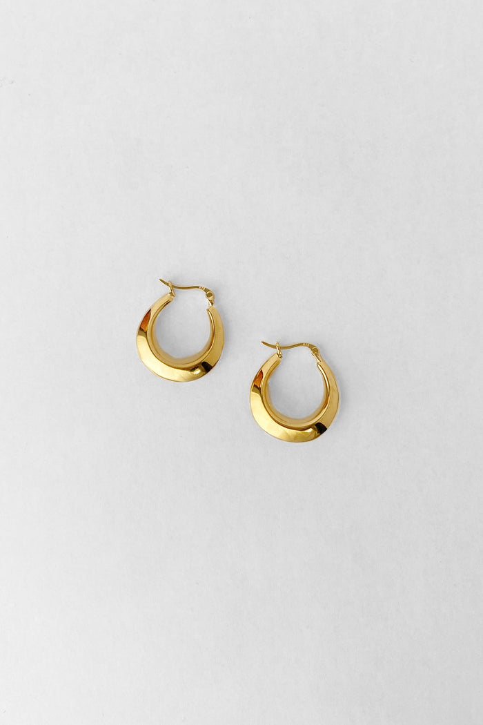 kara yoo jewelry Nova Hoops