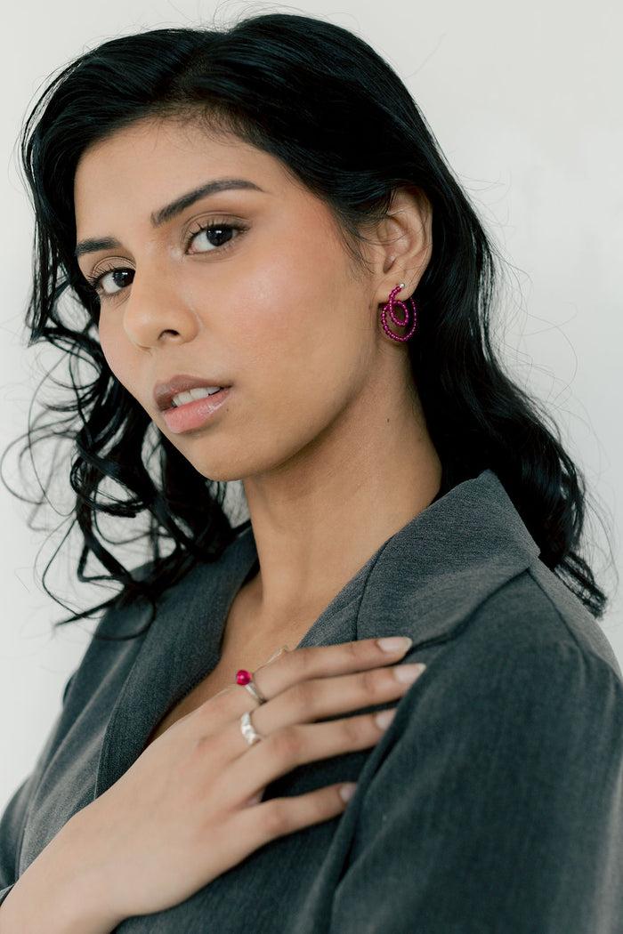 kara yoo jewelry Rosa Swirl Hoops