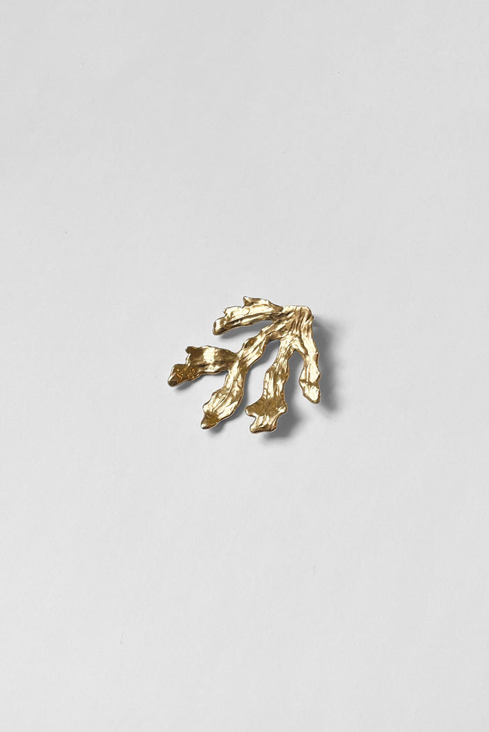 Kara Yoo Jewelry Seaweed Pendant