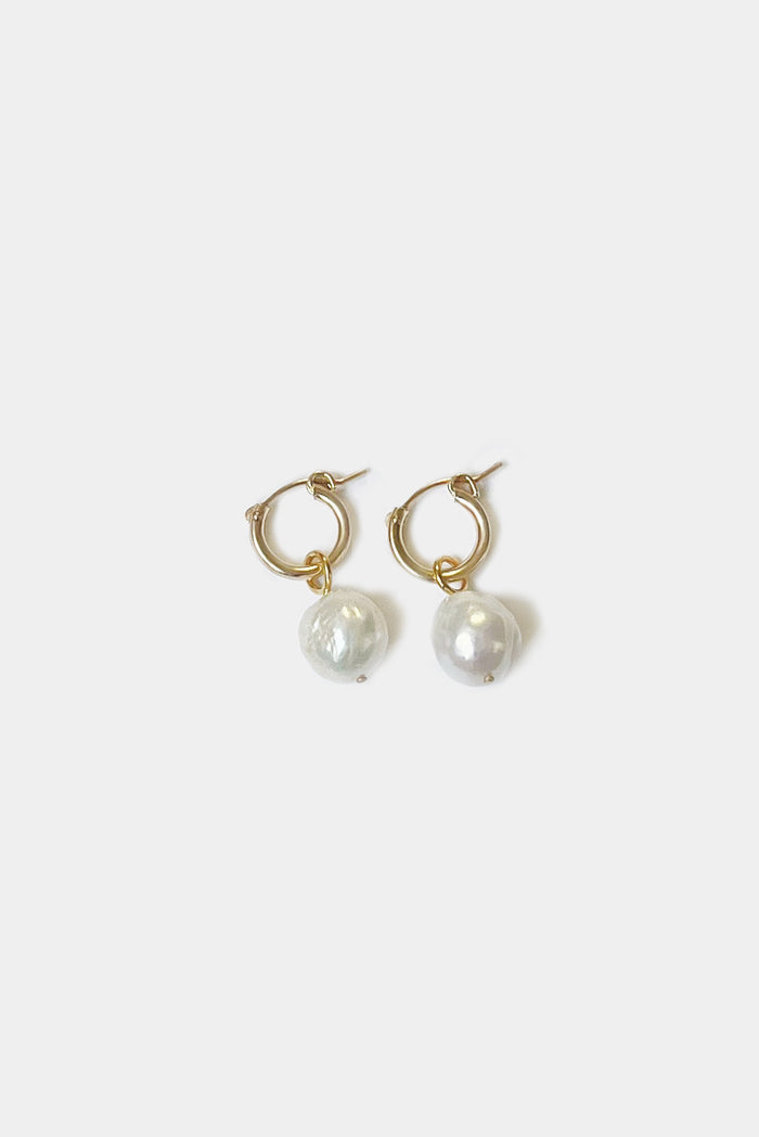 Kara Yoo Jewelry Wrinkle Pearl Charm