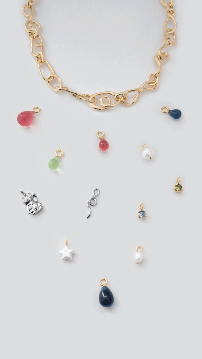 kara yoo jewelry Wrinkle Pearl Charm