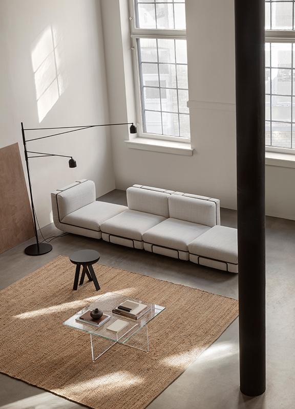 Karakter Cross Plex Table / Bodil Kjær