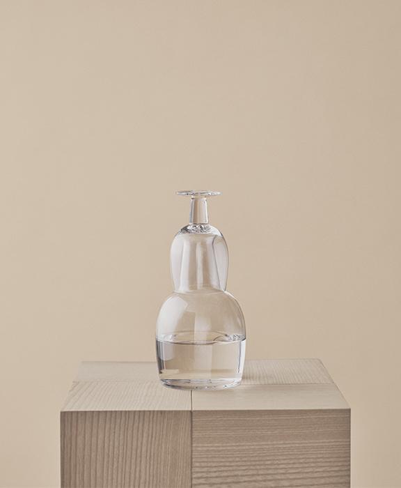 Karakter Glass Carafe / Aldo Bakker