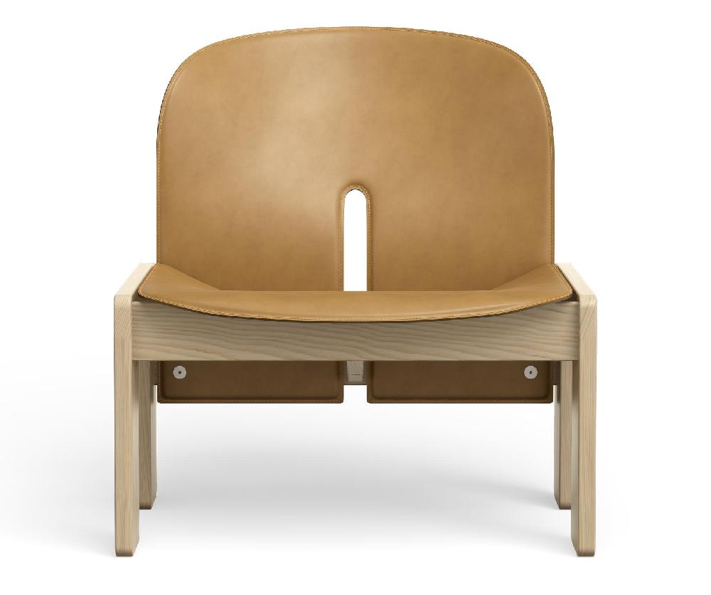 Karakter Scarpa 925 Lounge Chair / Afra & Tobia Scarpa