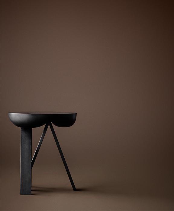 Karakter Side Table No. 2 / PlueerSmitt