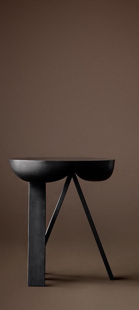 karakter Side Table No. 2 / PlueerSmitt