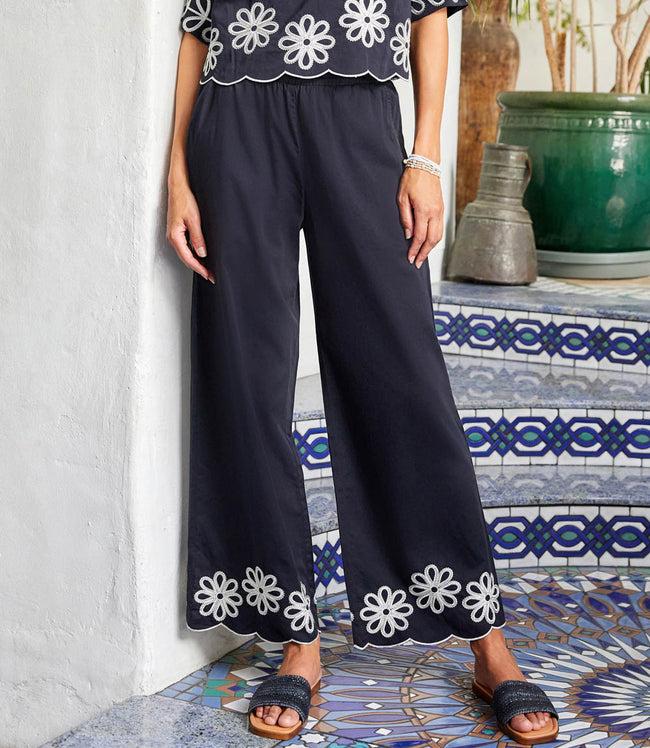 Karen Kane Black/Cream Scallop Drawstring Pants Karen Kane