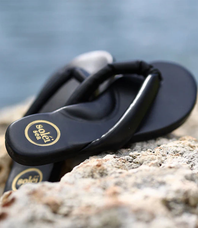 Karen Kane Black Gisel Sandals Karen Kane