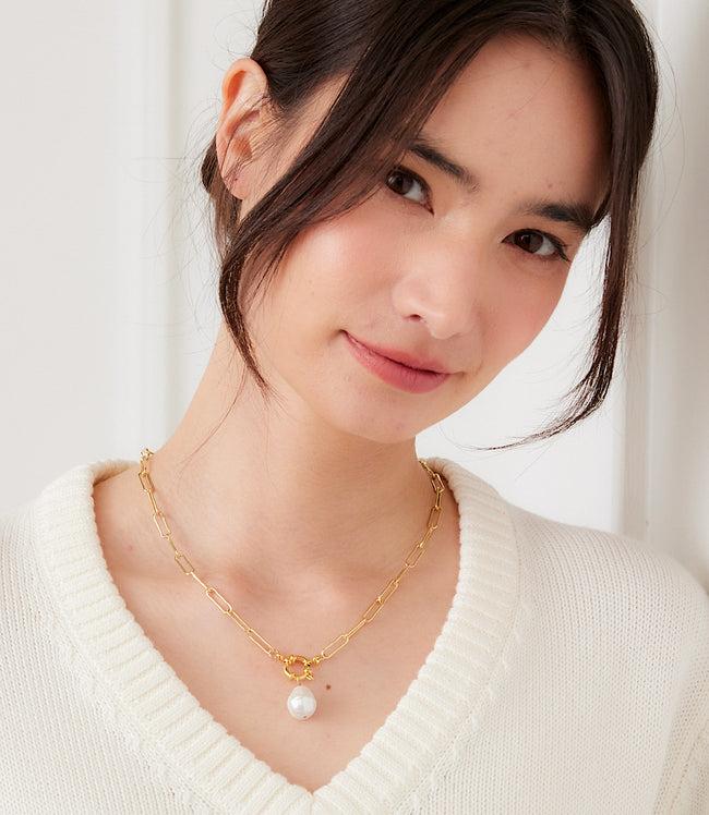 Karen Kane Gold Pearl Toggle Necklace Karen Kane