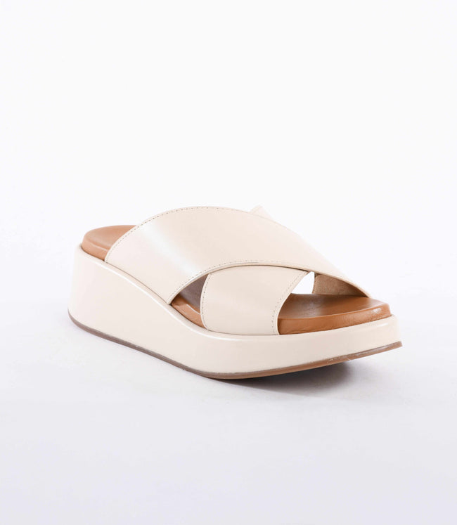 Karen Kane Off White Key Largo Slip On Platform Sandals Karen Kane