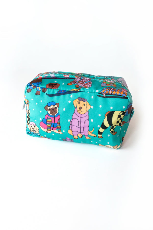 karen mabon Skiing Dogs Small Washbag
