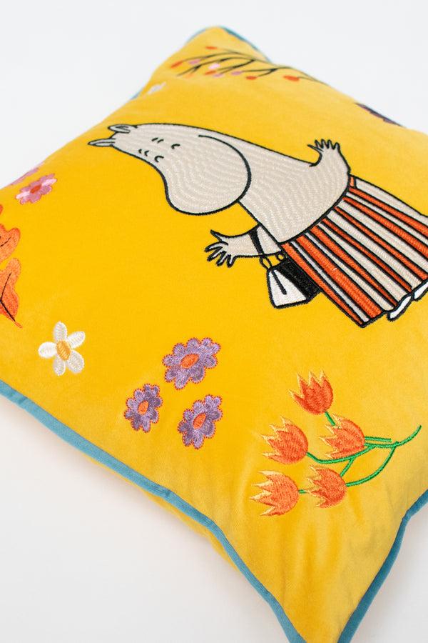 Karen Mabon Karen Mabon X Moomin® Moominmamma Cushion Cover