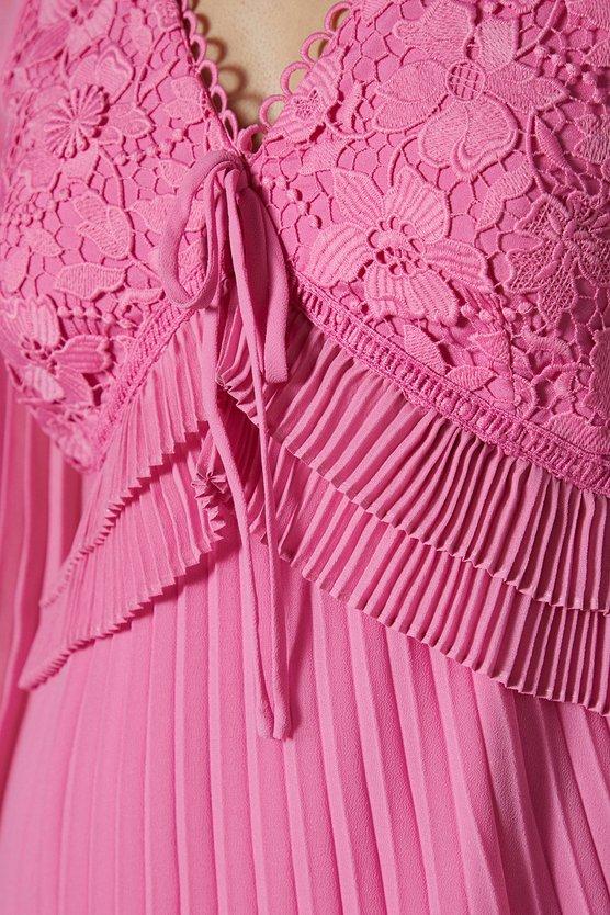 Karen Millen Lace Insert Long Sleeve Pleat Dress Pink
