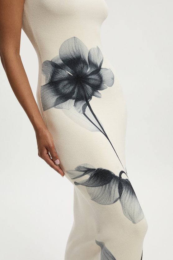 Karen Millen Placement Photographic Print Knitted Maxi Dress Floral