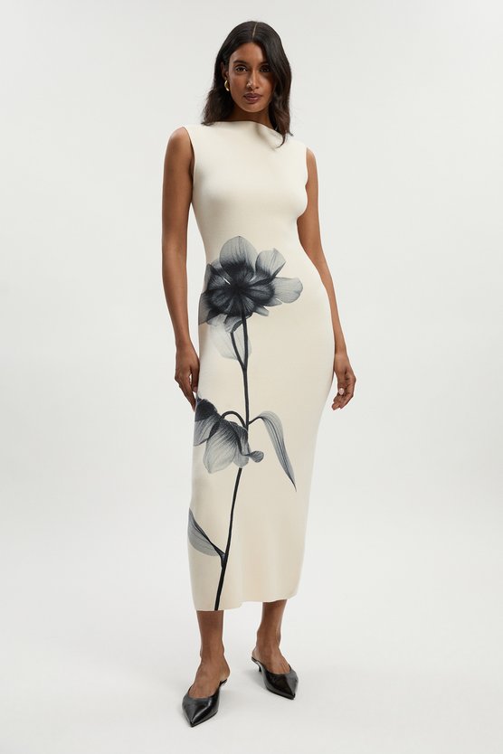 karen millen Placement Photographic Print Knitted Maxi Dress floral karen millen Placement Photographic Print Knitted Maxi Dress floral