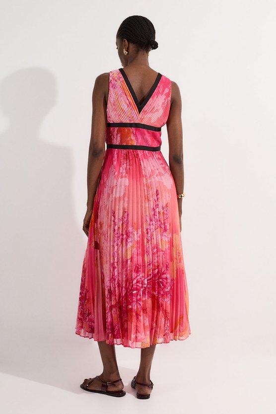 Karen Millen Pleated Floral Bodice Detail Woven Maxi Dress Pink