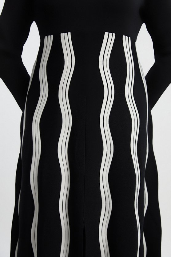 Karen Millen Plus Size Contrast Wave Knit A-Line Knitted Long Sleeve Dress Mono