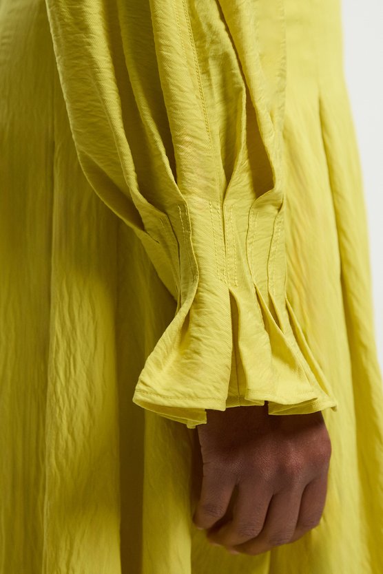 Karen Millen Plus Size Pleated Neck Tie Detail Woven Maxi Dress Chartreuse