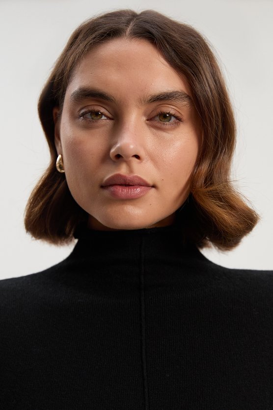 Karen Millen Wool And Alpaca Blend Knit Pleated Silk Woven Cuffs Midi Dress Black